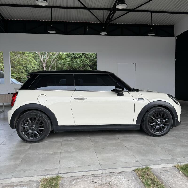 MINI COOPER 2019