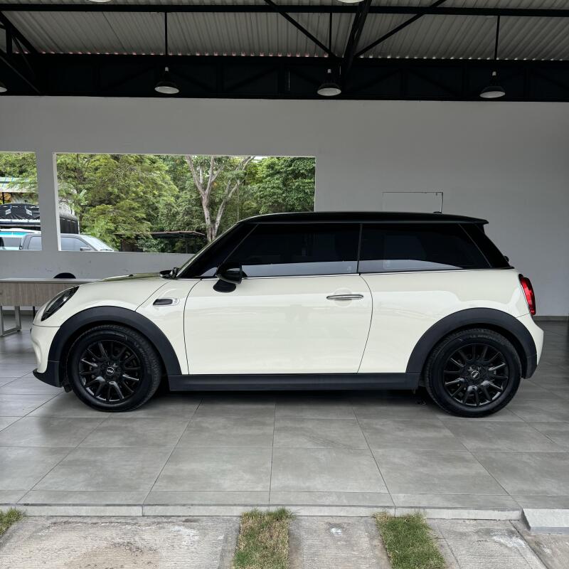 MINI COOPER 2019
