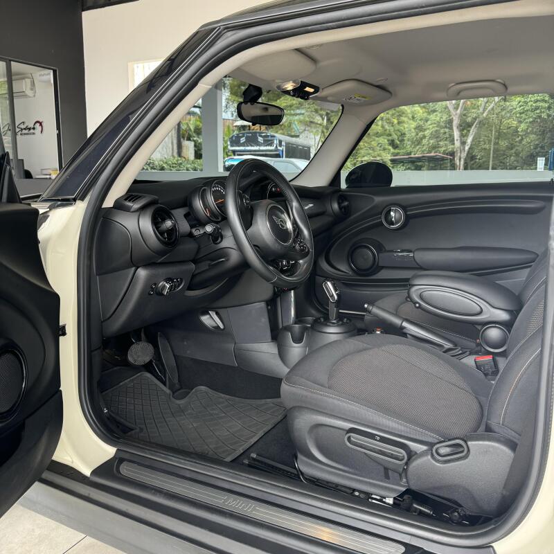 MINI COOPER 2019