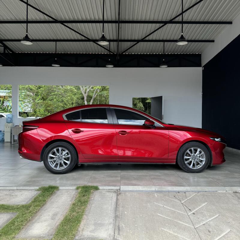 MAZDA 3 TOURING 2023