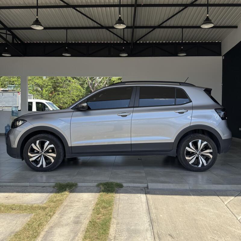 VOLKSWAGEN T-CROSS 2024