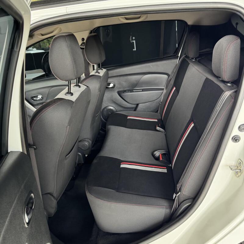 RENAULT SANDERO 2017